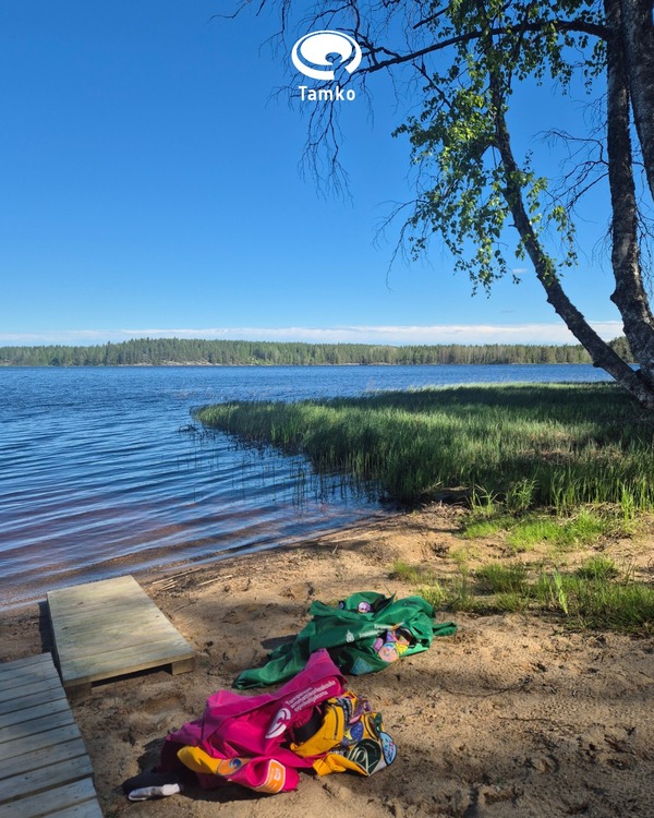 Tamkon porukka toivottaa rentoa ja turvallista juhannusta!🌼💐🌸🌻 Tamkos people wish&hellip;