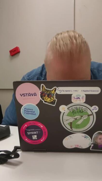 Mietityttääkö, riittääkö aika edustajistossa toimimiseen? 🤔 Ei hätää! Videolla kerrotaan&hellip;